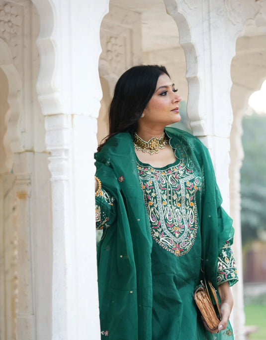 Aimal Dark Green Organza Aari Hand-Embroidered Outfit