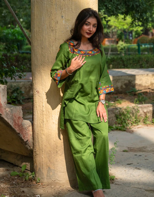 Green Aari Embroidered Co-ord Set