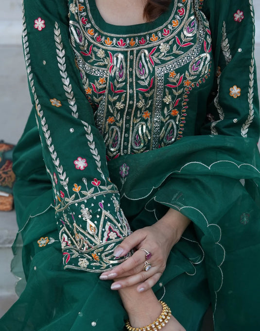 Aimal Dark Green Organza Aari Hand-Embroidered Outfit