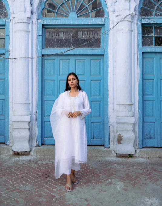 Women’s White Suit Set with Dupatta and Subtle Embroidery