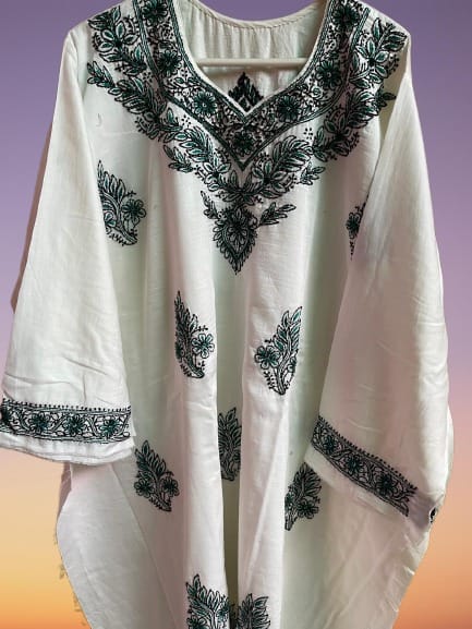 Elegant cream Aari chikankari hand Embroidery Suit    Ready to ship